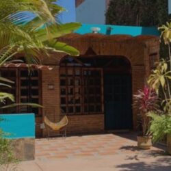 Houses Rentals in casa jardin