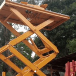 Mobile scissor lift by Controsystem