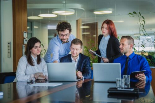 creative-people-working-office-1536x1024 creative-people-working-office-1536x1024