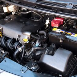 car-engine_1373-570