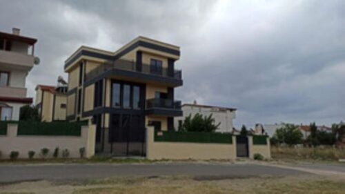 VILLA VILLA