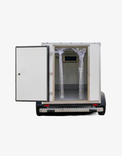 small-refrigerated-trailer-10-10-5 small-refrigerated-trailer-10-10-5