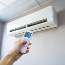 imgi_217_air-conditioner-temperature-adjustment-with-remote_1205894-23760