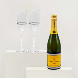 veuve-clicquot-flutes-wedding-set-700