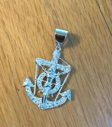 pendent rr