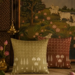 Saajh Moss Green Cushion