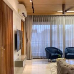 imgi_47_interior-4